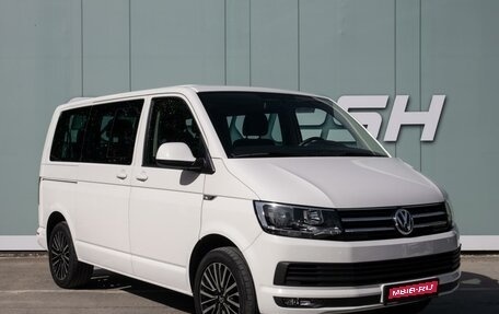Volkswagen Caravelle T6 рестайлинг, 2019 год, 3 487 000 рублей, 1 фотография