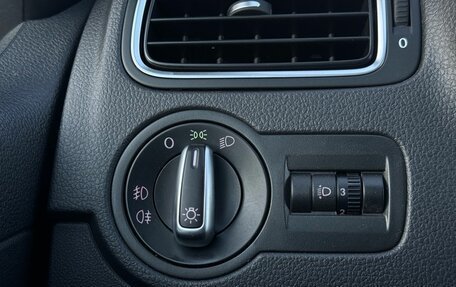 Volkswagen Polo VI (EU Market), 2012 год, 815 000 рублей, 21 фотография