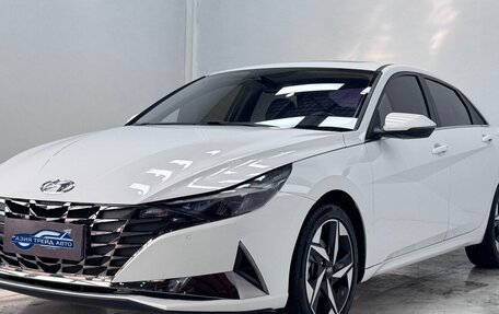 Hyundai Elantra, 2021 год, 1 690 000 рублей, 1 фотография