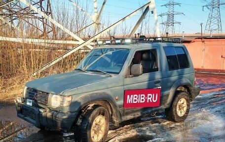 Mitsubishi Pajero III рестайлинг, 1993 год, 650 000 рублей, 1 фотография