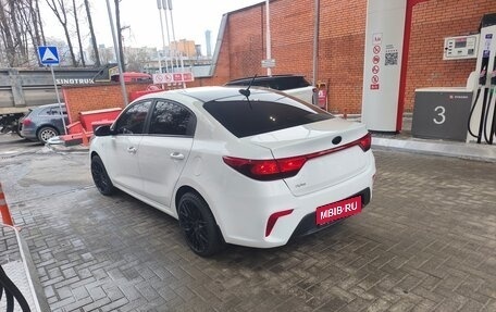 KIA Rio IV, 2018 год, 1 100 000 рублей, 1 фотография