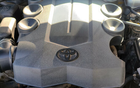 Toyota Land Cruiser Prado 150 рестайлинг 2, 2010 год, 4 330 000 рублей, 10 фотография