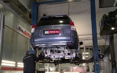 Toyota Land Cruiser Prado 150 рестайлинг 2, 2010 год, 4 330 000 рублей, 11 фотография