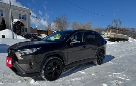 Toyota RAV4, 2021 год, 4 250 000 рублей, 5 фотография