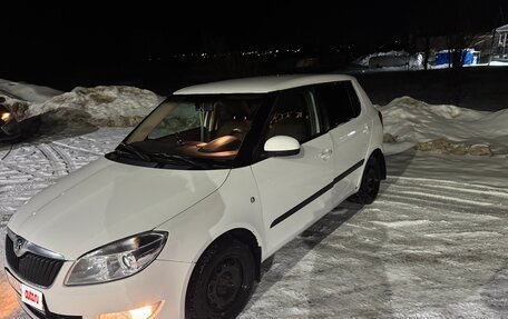 Skoda Fabia II, 2011 год, 530 000 рублей, 2 фотография