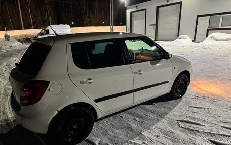 Skoda Fabia II, 2011 год, 530 000 рублей, 4 фотография