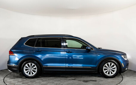 Volkswagen Tiguan II, 2017 год, 2 099 000 рублей, 4 фотография