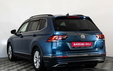 Volkswagen Tiguan II, 2017 год, 2 099 000 рублей, 7 фотография