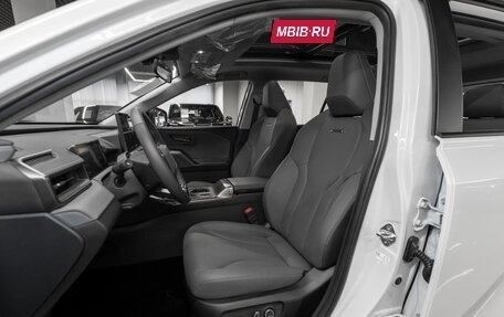 Toyota RAV4, 2025 год, 4 500 000 рублей, 9 фотография