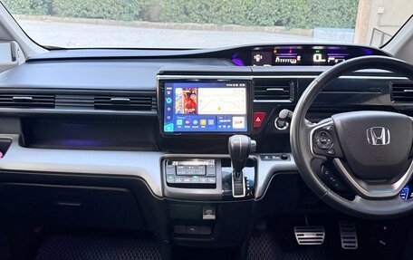 Honda Stepwgn IV, 2020 год, 2 650 000 рублей, 21 фотография