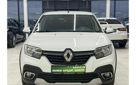 Renault Logan II, 2020 год, 1 099 000 рублей, 2 фотография