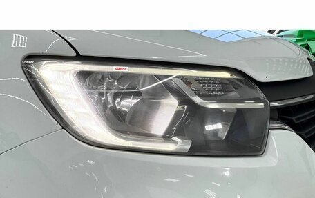 Renault Logan II, 2020 год, 1 099 000 рублей, 9 фотография