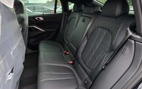 BMW X6, 2025 год, 13 700 000 рублей, 14 фотография