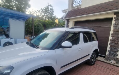 Skoda Yeti I рестайлинг, 2015 год, 1 120 000 рублей, 2 фотография