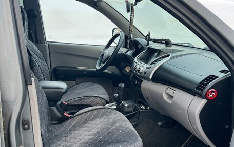 Mitsubishi L200 IV рестайлинг, 2012 год, 2 400 000 рублей, 7 фотография