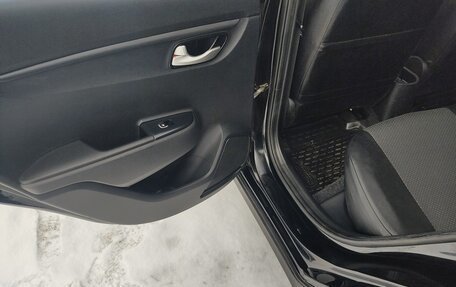 KIA Rio IV, 2017 год, 1 100 000 рублей, 14 фотография