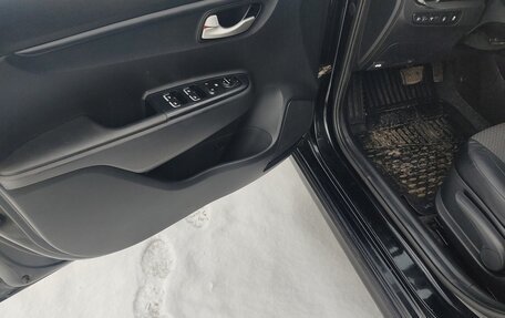 KIA Rio IV, 2017 год, 1 100 000 рублей, 17 фотография