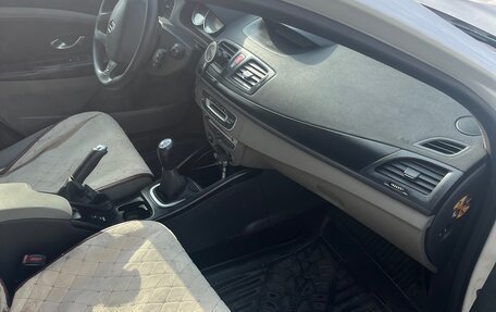 Renault Megane III, 2009 год, 615 000 рублей, 4 фотография