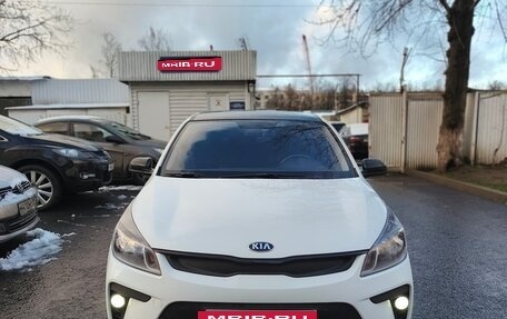 KIA Rio IV, 2018 год, 1 100 000 рублей, 10 фотография