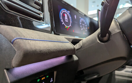 Volkswagen Tiguan, 2025 год, 5 390 000 рублей, 17 фотография