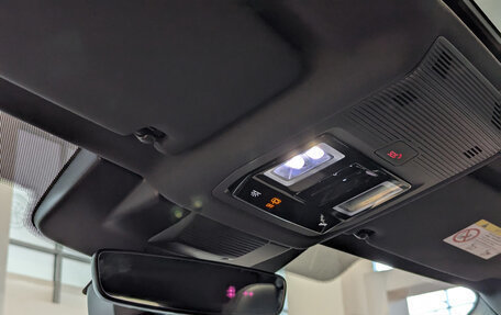 Volkswagen Tiguan, 2025 год, 5 390 000 рублей, 21 фотография