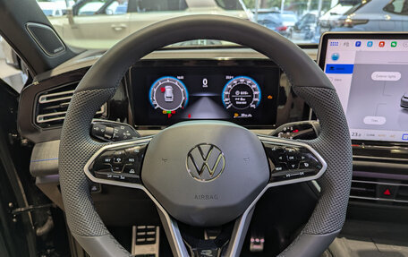 Volkswagen Tiguan, 2025 год, 5 390 000 рублей, 25 фотография