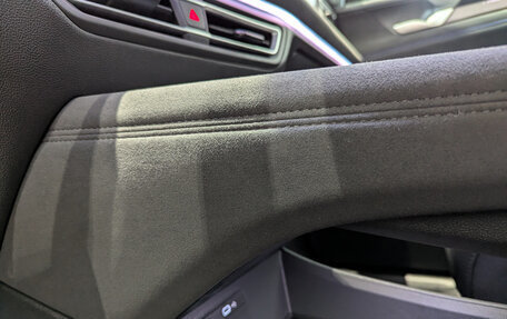 Volkswagen Tiguan, 2025 год, 5 390 000 рублей, 23 фотография