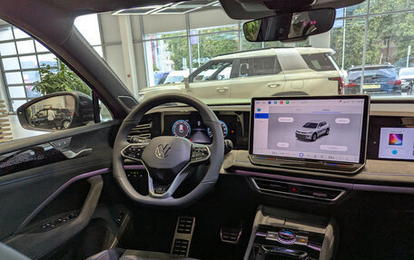 Volkswagen Tiguan, 2025 год, 5 390 000 рублей, 36 фотография