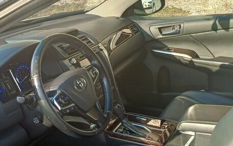 Toyota Camry, 2016 год, 2 170 000 рублей, 3 фотография