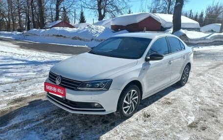 Volkswagen Jetta VI, 2018 год, 1 300 000 рублей, 10 фотография