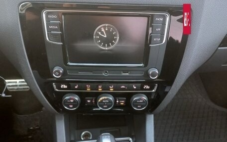 Volkswagen Jetta VI, 2018 год, 1 300 000 рублей, 12 фотография