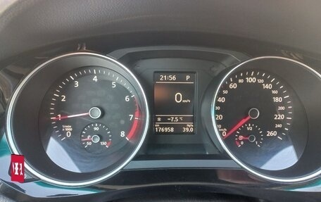 Volkswagen Jetta VI, 2018 год, 1 300 000 рублей, 13 фотография