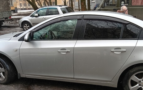 Chevrolet Cruze II, 2011 год, 640 000 рублей, 6 фотография
