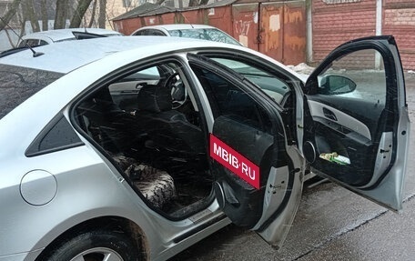 Chevrolet Cruze II, 2011 год, 640 000 рублей, 8 фотография