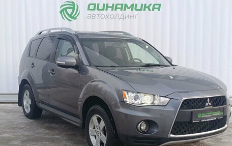 Mitsubishi Outlander III рестайлинг 3, 2010 год, 1 100 000 рублей, 3 фотография