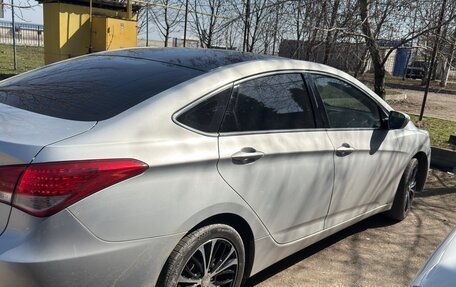 Hyundai i40 I рестайлинг, 2014 год, 1 200 000 рублей, 3 фотография