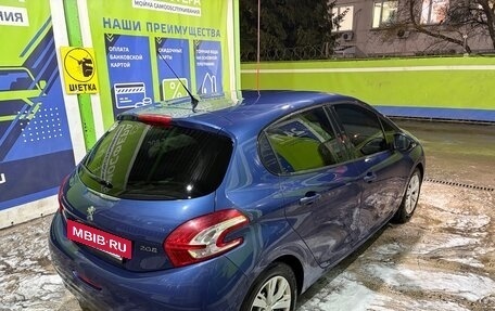 Peugeot 208 II, 2013 год, 590 000 рублей, 8 фотография