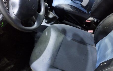 Renault Logan I, 2009 год, 260 000 рублей, 2 фотография