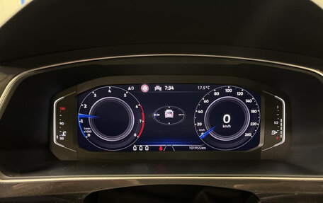 Volkswagen Tiguan II, 2022 год, 2 442 000 рублей, 6 фотография