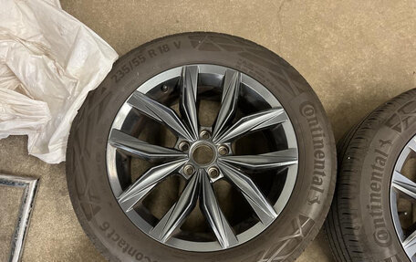 Volkswagen Tiguan II, 2022 год, 2 442 000 рублей, 11 фотография