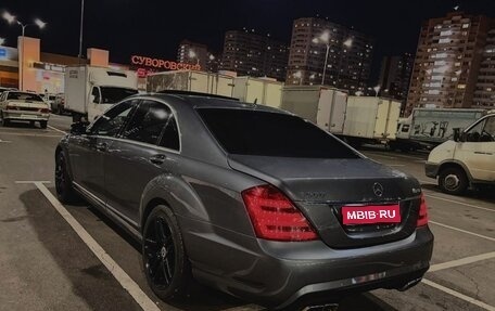 Mercedes-Benz S-Класс, 2006 год, 1 100 000 рублей, 1 фотография