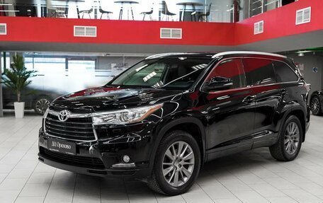Toyota Highlander III, 2014 год, 2 390 000 рублей, 5 фотография
