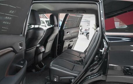 Toyota Highlander III, 2014 год, 2 390 000 рублей, 15 фотография