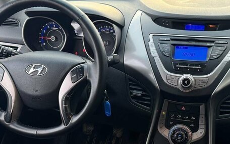 Hyundai Elantra V, 2012 год, 869 999 рублей, 7 фотография