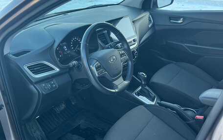 Hyundai Solaris II рестайлинг, 2019 год, 1 550 000 рублей, 2 фотография