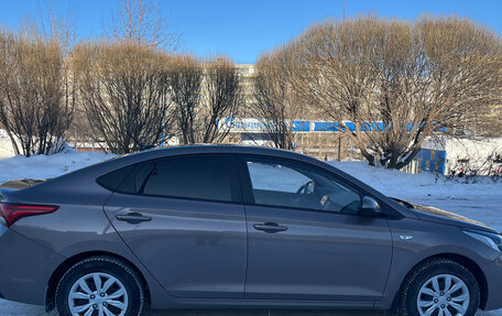 Hyundai Solaris II рестайлинг, 2019 год, 1 550 000 рублей, 18 фотография