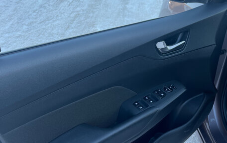 Hyundai Solaris II рестайлинг, 2019 год, 1 550 000 рублей, 19 фотография