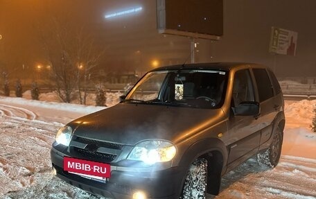 Chevrolet Niva I рестайлинг, 2009 год, 550 000 рублей, 3 фотография