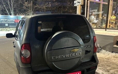 Chevrolet Niva I рестайлинг, 2009 год, 550 000 рублей, 2 фотография