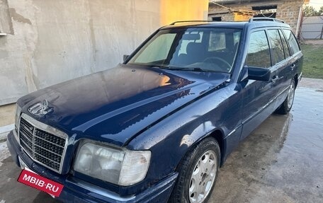 Mercedes-Benz W124, 1993 год, 190 000 рублей, 2 фотография